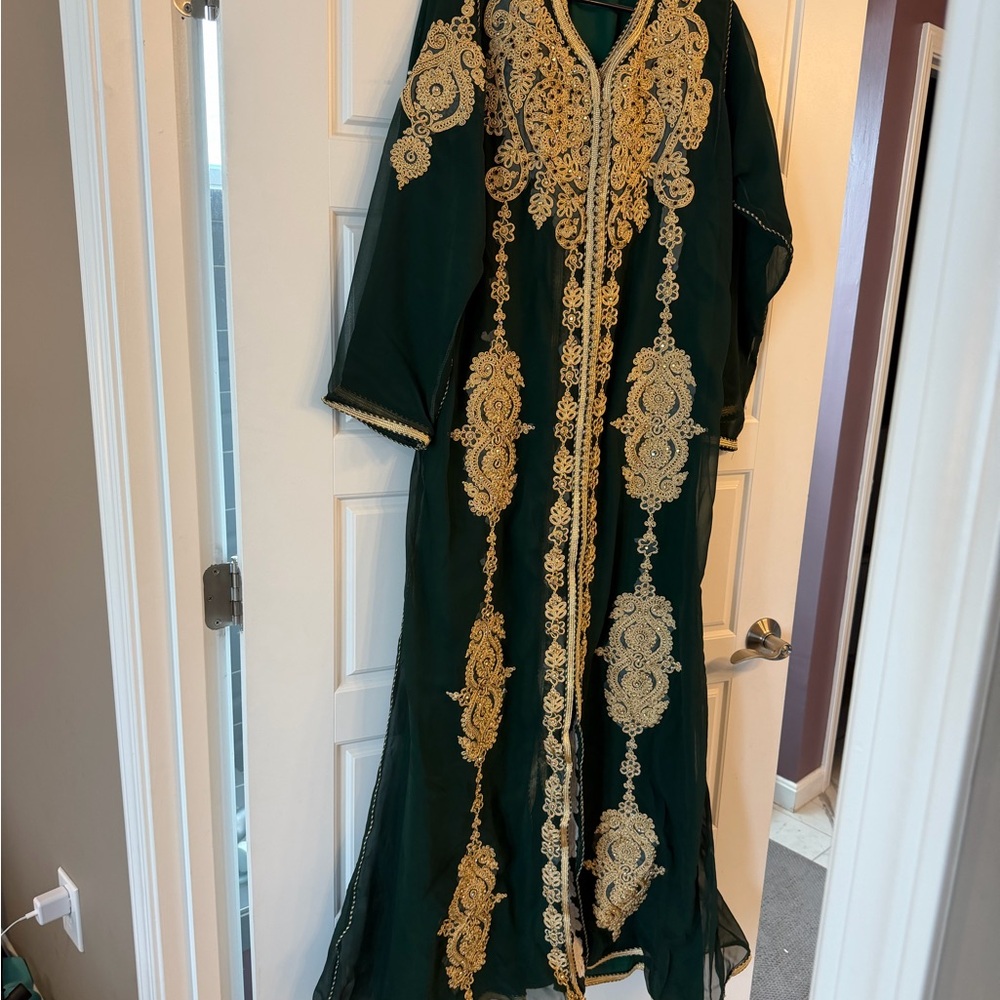 Elegant Green and Gold Embroidered Kaftan